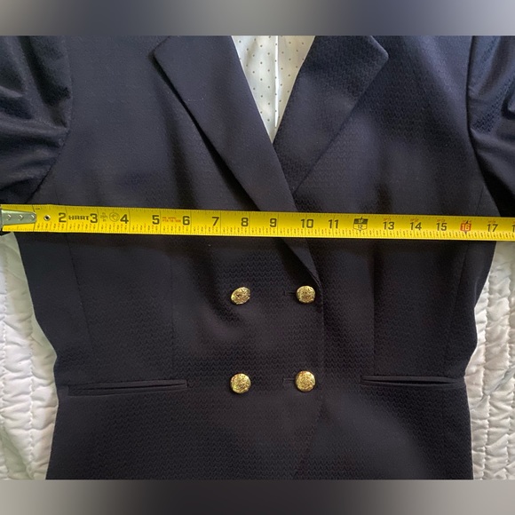 Cremieux Navy Blazer with Gold buttons. Women’s 8 business lined jacket, work - Picture 9 of 15
